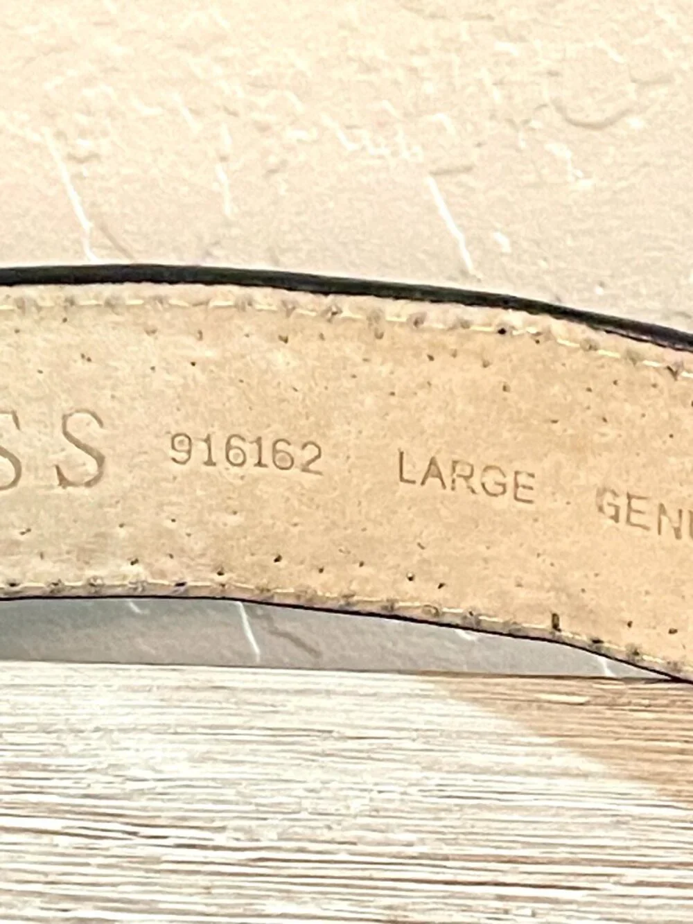 Guess belt size